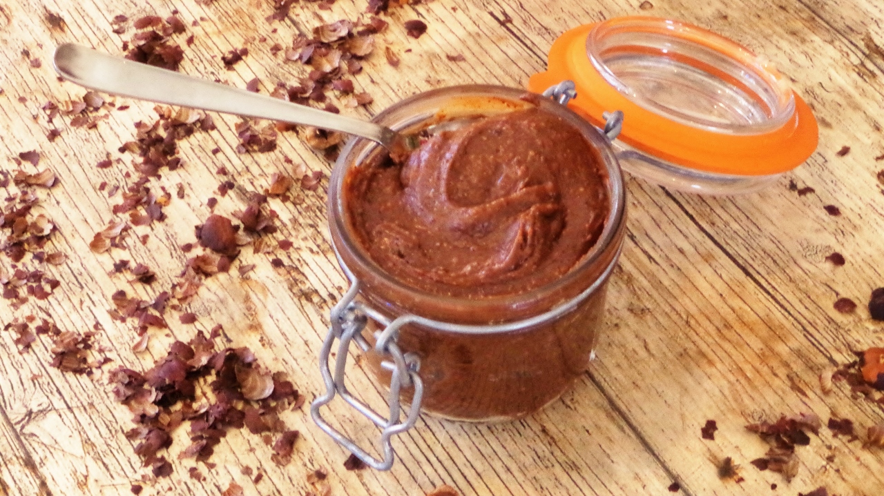 Pâte à tartiner chocolat praliné et noisette